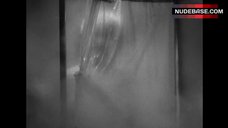 10. Veronica Lake Naked in Shower – Sullivan'S Travels