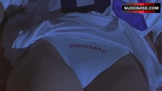 2. Tori Spelling Sex with Invisible Man – Scary Movie 2