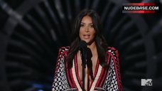 4. Kim Kardashian West Hot Scene – Mtv Video Music Awards