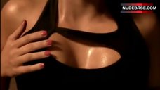 2. Sexy Kim Kardashian West in Gym – Skechers Kim Kardashian Commercial