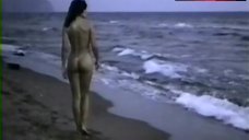 Nadia Cassini Full Naked on Beach – L' Assistente Sociale Tutta Pepe E Tutta Sale