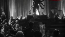 6. Greta Garbo Ass Scene – Mata Hari