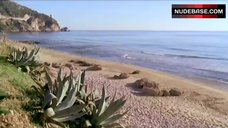 1. Dalila Di Lazzaro Full Naked on Beach – L' Italia S'E Rotta