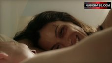 6. Aure Atika Sex Video – The Night Manager