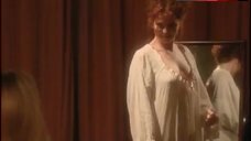 1. Melanie Shepherd Naked in Lesbi Scene – Fanny Hill