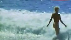 3. Mimsy Farmer Nude Running on Beach – Road To Salina