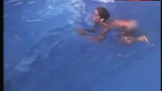 4. Colette Descombes Nude Swimming – La Ragazzina