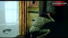 8. Gloria Guida Showering Nude – Il Gatto Mammone