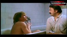 5. Grazyna Szapolowska Nude Lying in Bath Tub – Egymasra Nezve