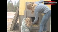 4. Jennifer Lawrence Butt Crack – Winter'S Bone