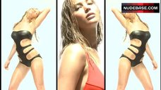 3. Jennifer Lawrence Posing in Bikini – Jennifer Lawrence Esquire Photo Shoot