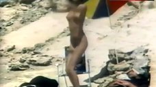 2. Betty Verges Posing Nude – Summer Night Fever