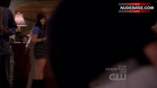 2. Rumer Willis Lesbian Kiss – 90210