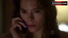 7. Elaine Cassidy Sexy in Black Bra and Panties – Harper'S Island