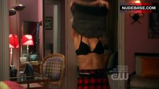 Shenae Grimes Underwear Scene – 90210
