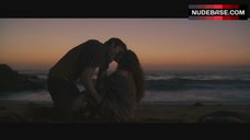 1. Margarita Levieva Sex At The Beach – Spread