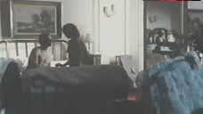 4. Nathalie Baye Sensual Sex – De Guerre Lasse