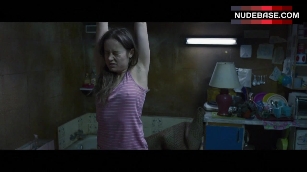 Brie Larson Erect Pokies – Room