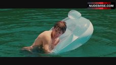 1. Riley Steele Fully Nude Body – Piranha 3D