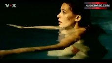 8. Barbara Rudnik Naked in Swimming Pool – Tausend Augen