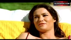 2. Manuela Arcuri Exposed Tits – Cosa De Brujas