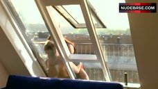 5. Natalia Worner Sex on Roof – Irren Ist Mannlich