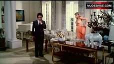 3. Janet Agren Topless – Aragosta A Colazione