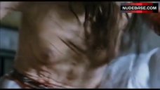 2. Emilie Miskdjian Shows Tits – Martyrs