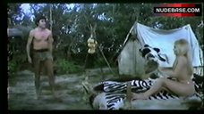 9. Pamela Tifin Bare Breasts ans Ass – Il Vichingo Venuto Dal Sud