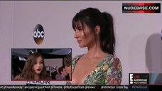 1. Olivia Munn Side Boob – E! Live From The Red Carpet