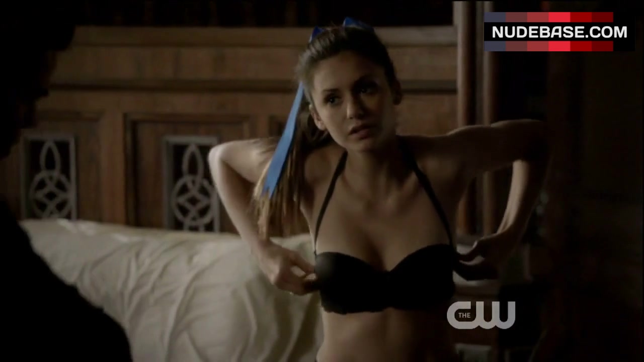 Nina Dobrev Shows Underwear – The Vampire Diaries (0:22) | NudeBase.com