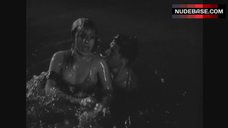 3. Fay Wray Nip Slip in Lake – King Kong
