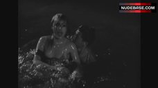 4. Fay Wray Nip Slip in Lake – King Kong