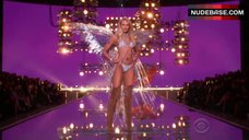 9. Candice Swanepoel in Bikini on Stage – The Victoria'S Secret Fashion Show 2015