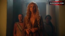 2. Viva Bianca Shows Nude Tits – Spartacus