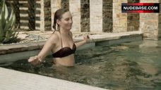 1. Alison Haislip in Bikini in Pool – Con Man