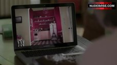 6. Jemima Kirke Shows Ass on Web Cam – Girls