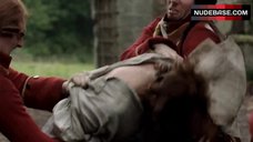 4. Laura Donnelly Shows Tits – Outlander