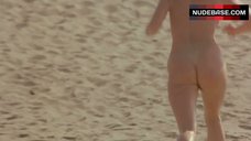 8. Yuliya Mayarchuk Completely Nude on Beach – Cheeky!