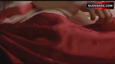 1. So-Yeon Lee Thong Scene – The Scandal