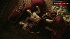 4. Amira Casar Sex on Floor – Versailles