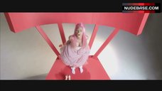4. Sexuality Nicki Minaj – Stupid Hoe