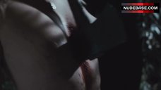 7. Alexis Kendra Shows Nude Tits – Hatchet Ii