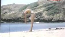 3. Florence Henderson Bikini Scene – Brady Home Movies