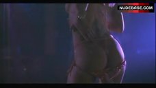9. Patricia Arquette Sexy Pole Dance – The Badge