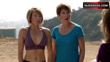 3. Kathleen Rose Perkins Covers Naked Breasts – Episodes