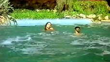 3. Adriana Vega Lesbian Scene – Viciosas Al Desnudo