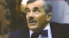 6. Catherine Leprince Bare All – Vive Les Femmes!