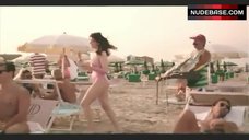 1. Martina Gedeck Sexy in Pink Swimsuit – Frauen Lugen Nicht