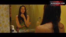 3. Shailene Woodley Tits Scene – White Bird In A Blizzard